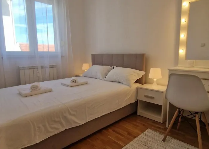 Emily Lux Apartment Belgrade, Center